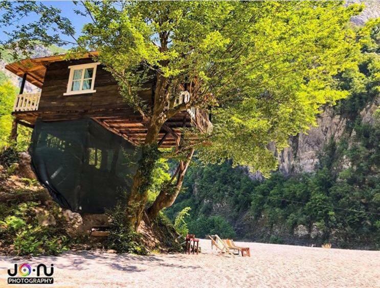 Park Blini Shala River Moll' e Shoshit Exterior photo